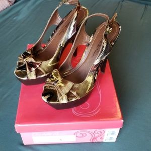 Open, strappy, heels